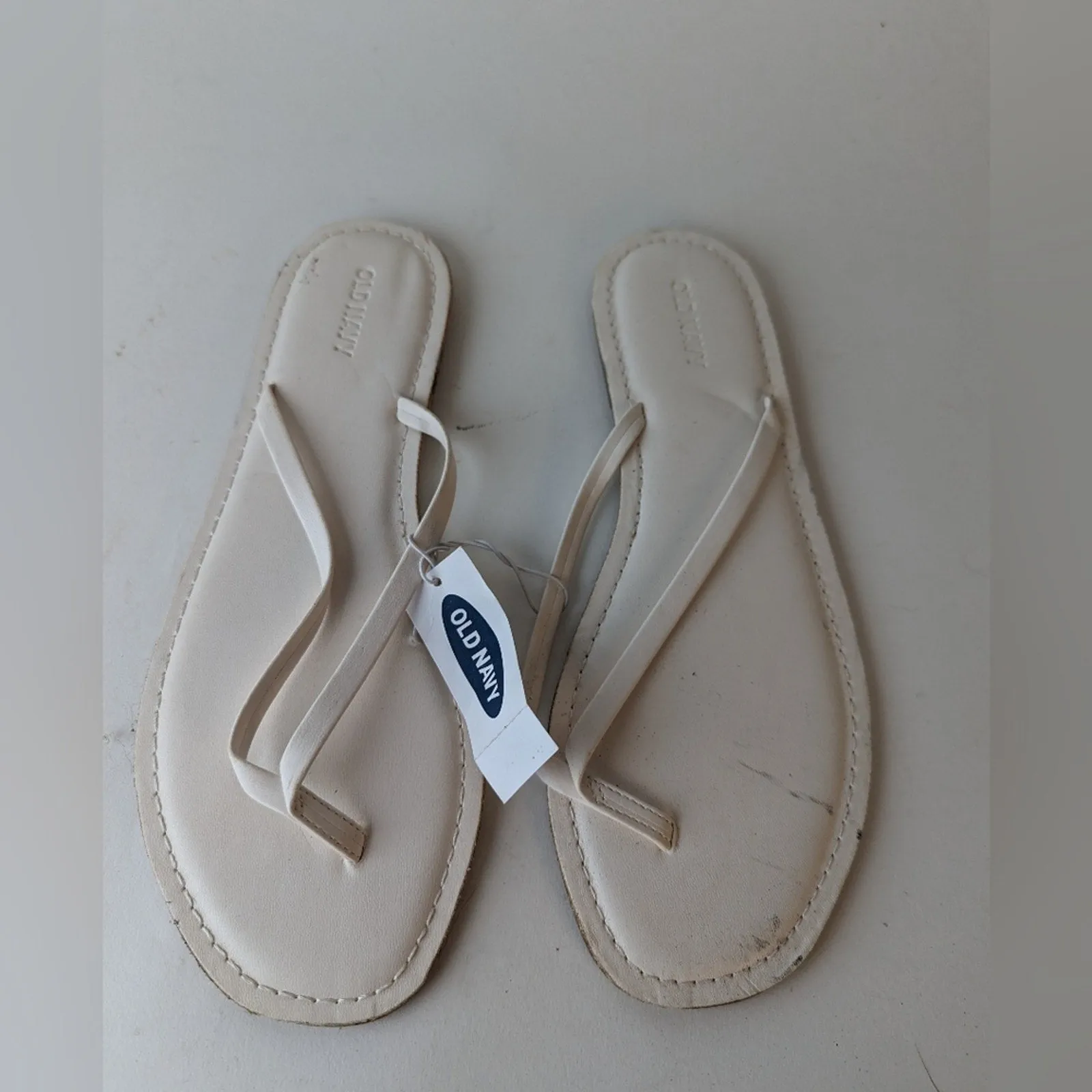 Old Navy NWT White Sandals - 9