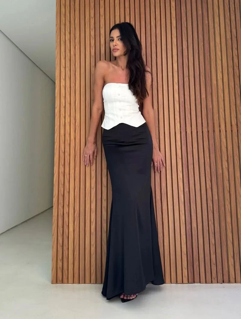 SAIA CLOUDE PRETA ZARA LONGA