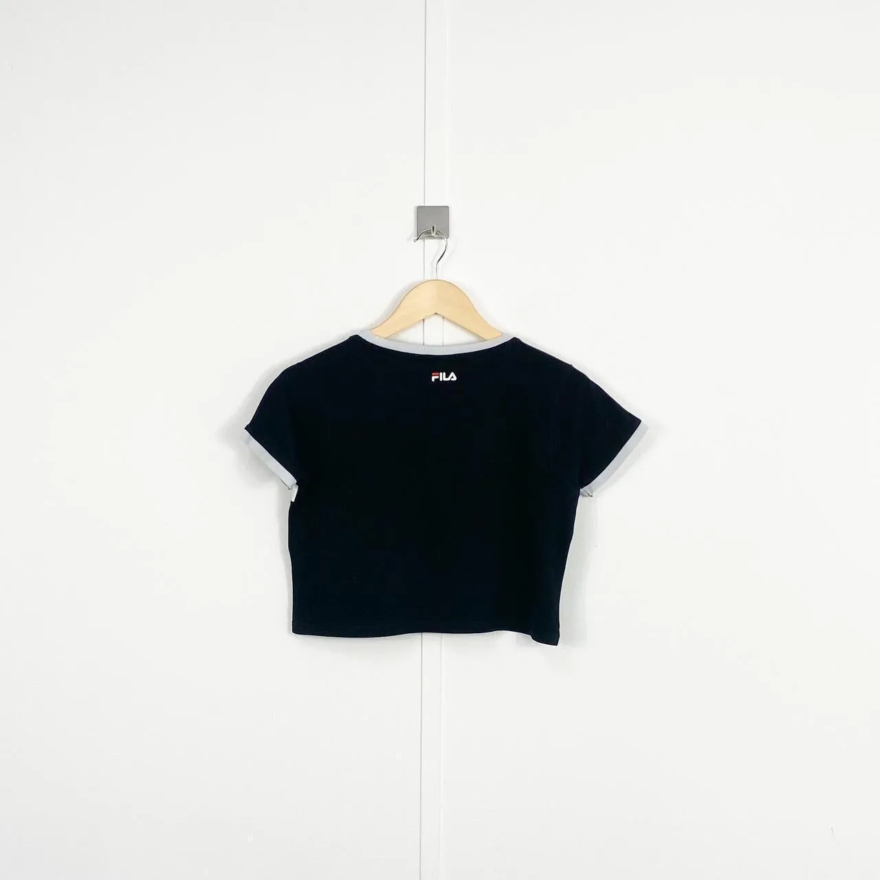 Vintage Fila Crop Top (petite)