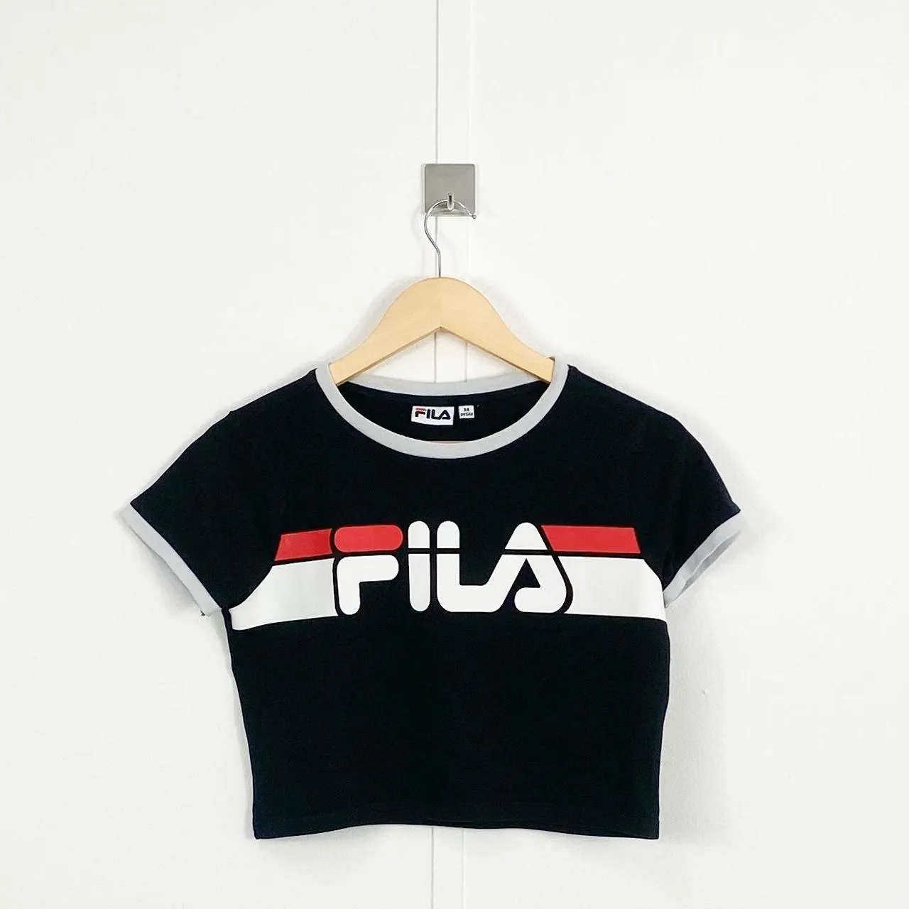 Vintage Fila Crop Top (petite)