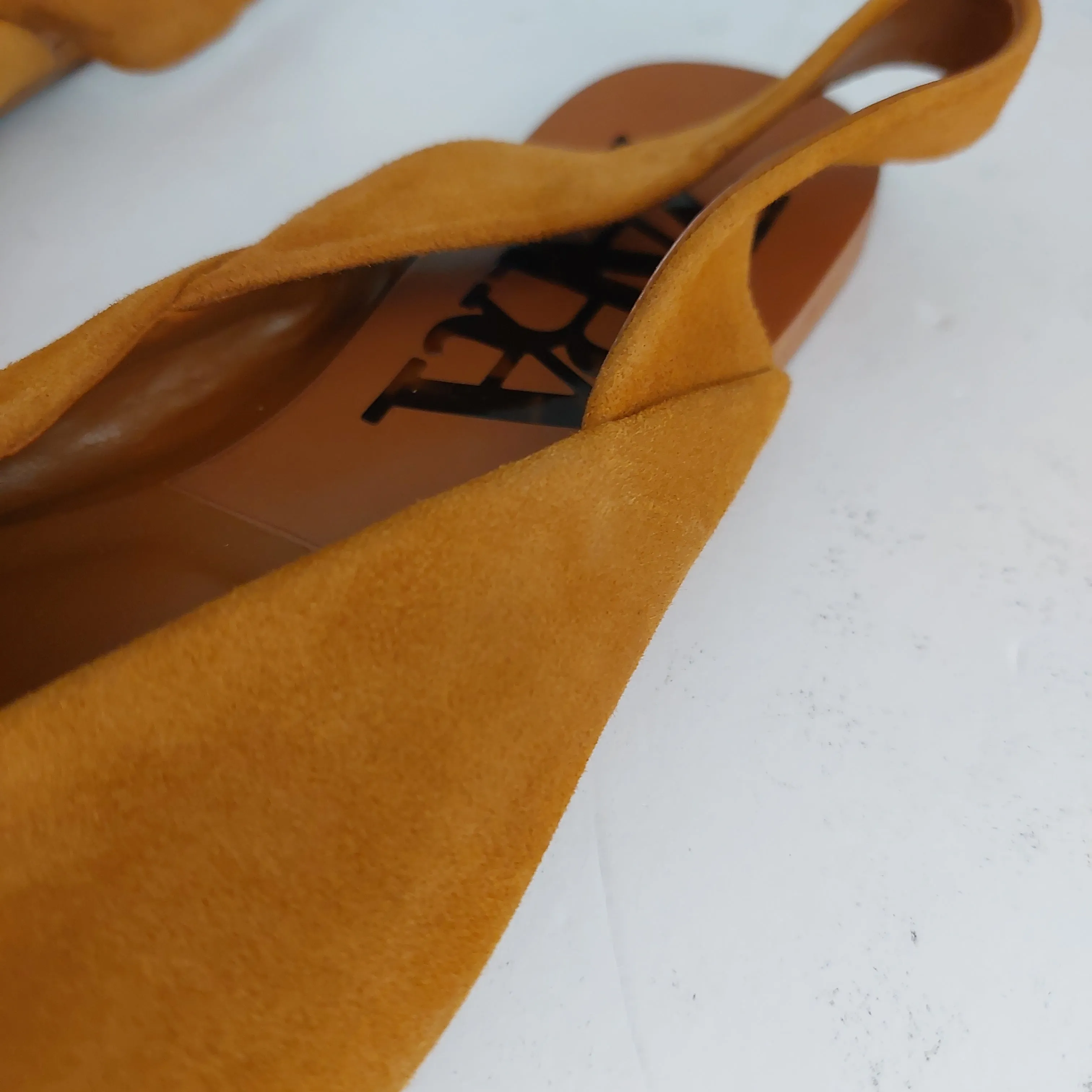 ZARA Camel Suede Pointed Sling-back Flats | Pre Loved |